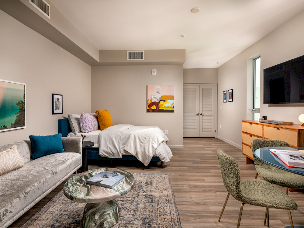 Single: Living Room and Bed