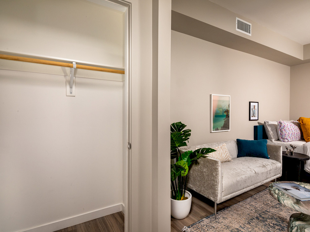 Single: Master Closet